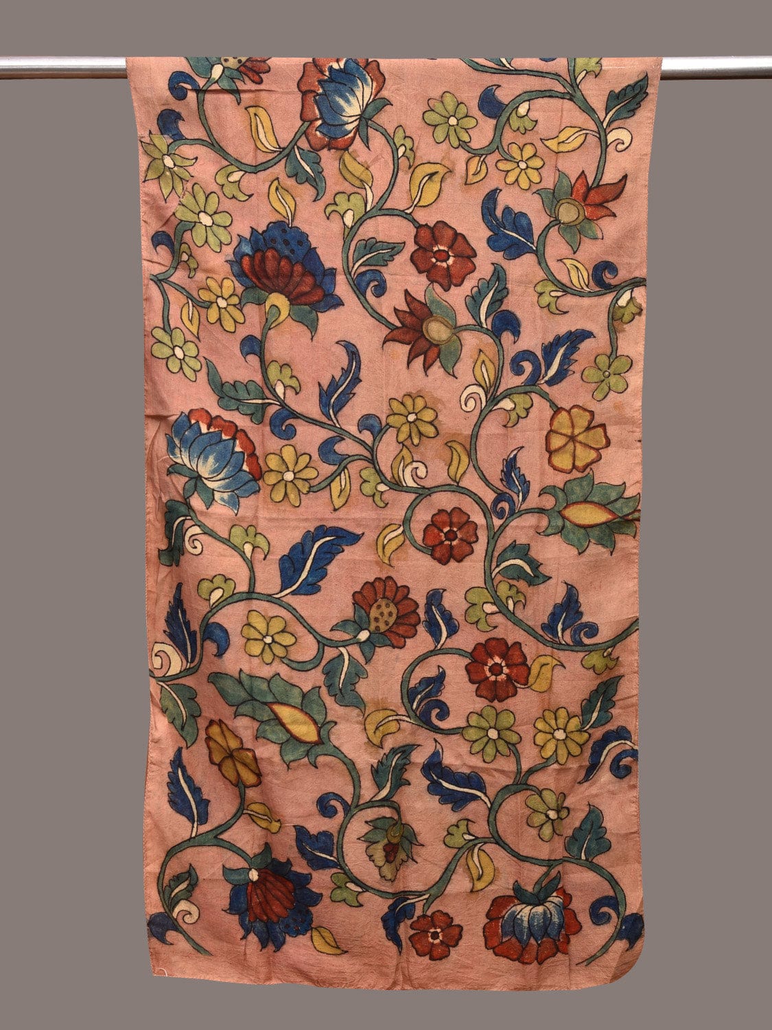 Light Peach Kalamkari Hand Painted Sico Stole with Floral Design ds3613
