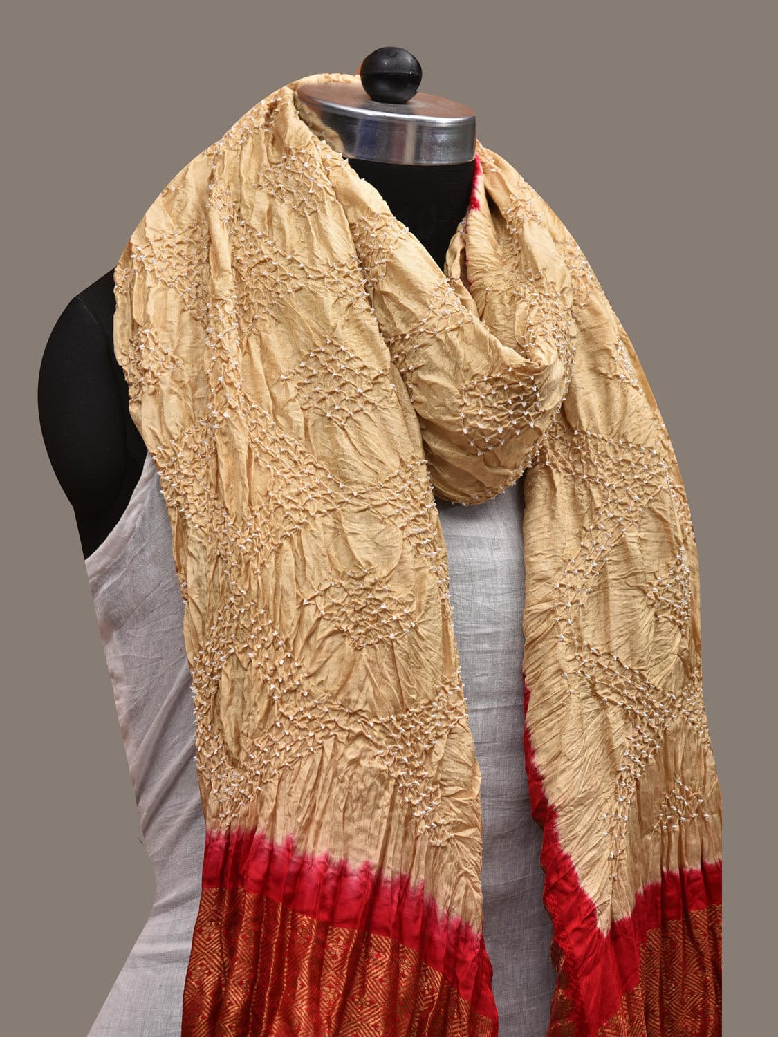 Light Yellow Pink and Red Bandhani Kanchipuram Silk Handloom Dupatta with Border Design ds2832