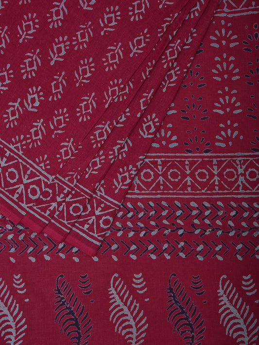 Magenta Pedana Block Print Cotton Saree with Buta, Border and Pallu Design o0532