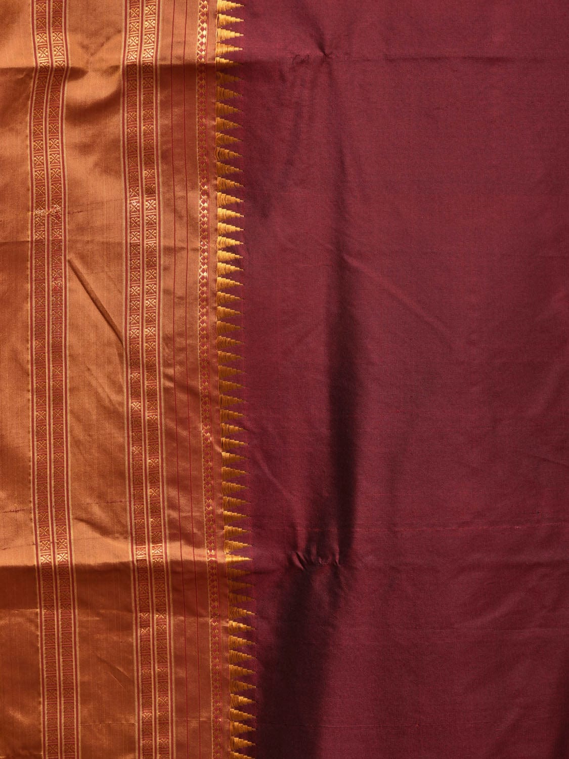 Maroon and Mustard Narayanpet Silk Handloom Plain Saree with Border Design No Blouse np0751