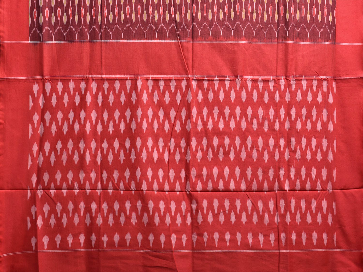Maroon and Red Pochampally Ikat Cotton Handloom Saree with All Over Grill Design No Blouse i0910