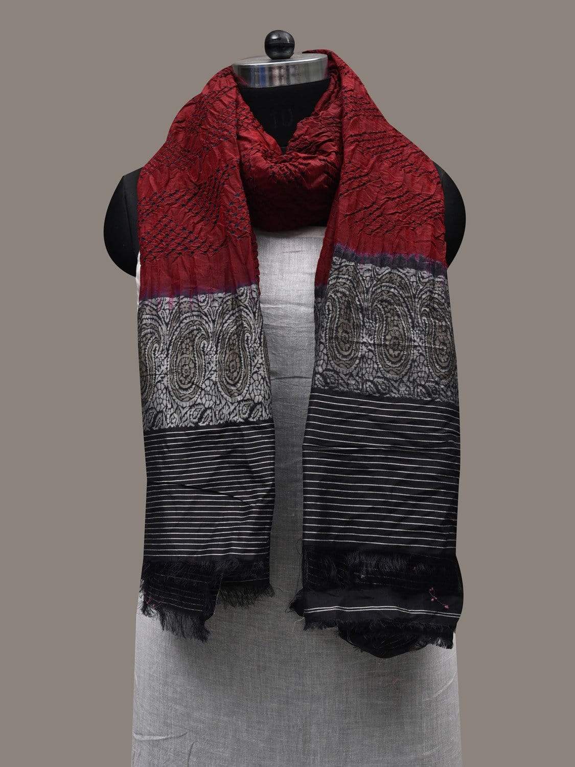 Maroon Bandhani Banaras Silk Handloom Dupatta with Border Design ds2451