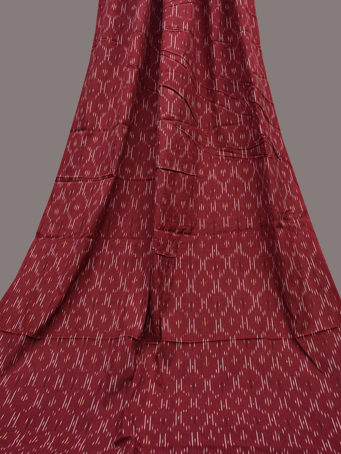 Maroon Ikat Cotton Handloom 2.5mts Fabric with Grill Design f0264