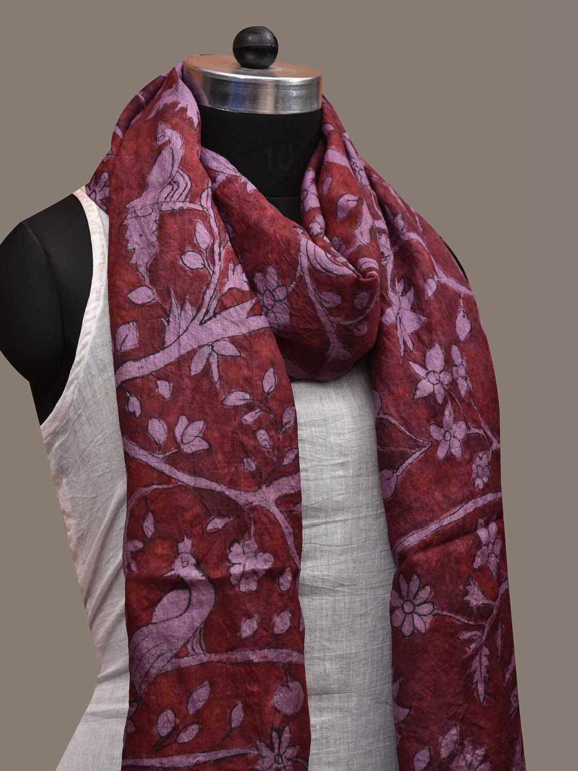 Maroon Kalamkari Hand Painted Tussar Handloom Dupatta with Floral Design ds2841