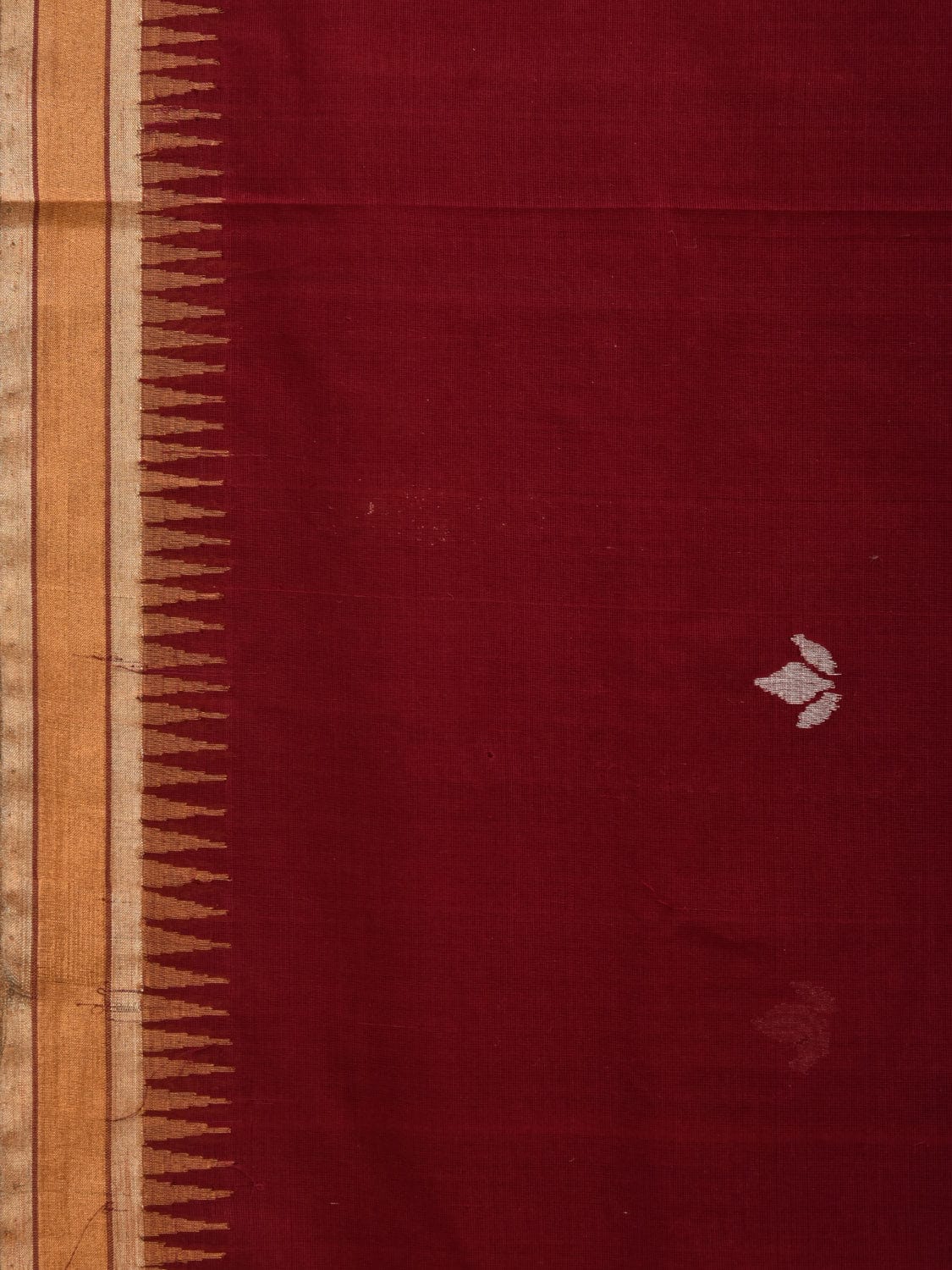 Maroon Khadi Cotton Handloom Saree with Pallu Design kh0570