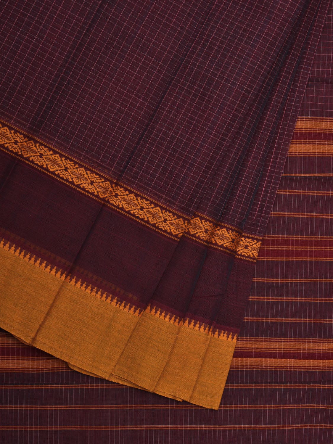 Maroon Narayanpet Cotton Handloom Plain Saree with Checks Design No Blouse np0556
