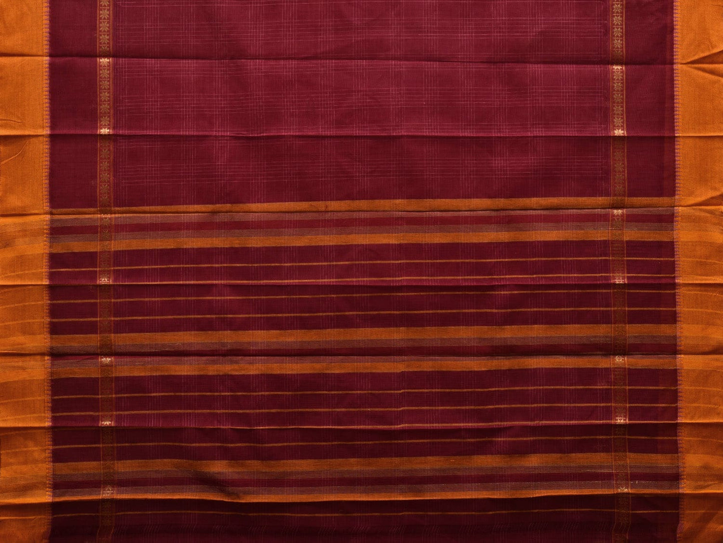 Maroon Narayanpet Cotton Handloom Plain Saree with Checks Design No Blouse np0559