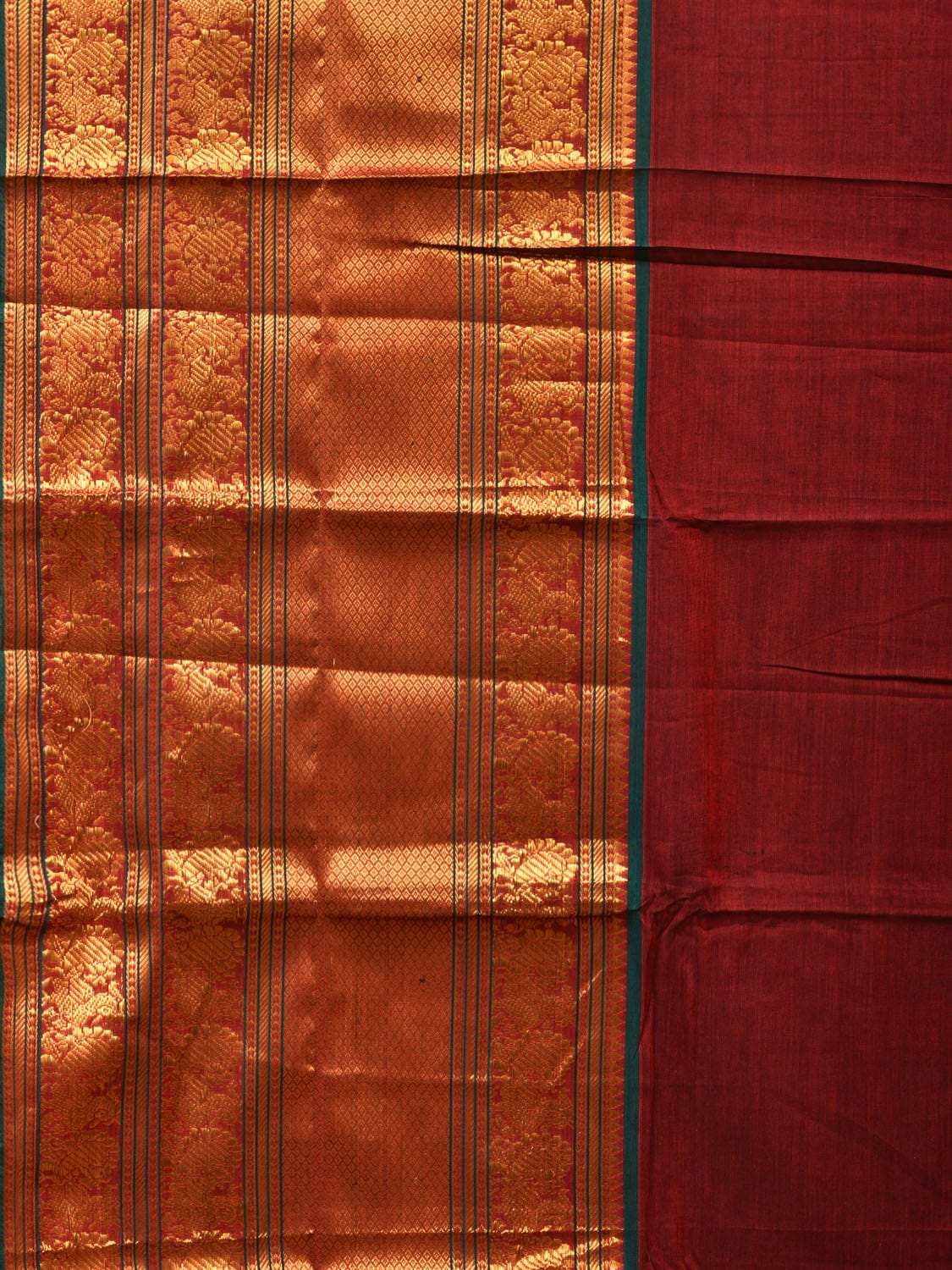 Maroon Narayanpet Cotton Handloom Saree with One Side Big Zari Border Design np0731