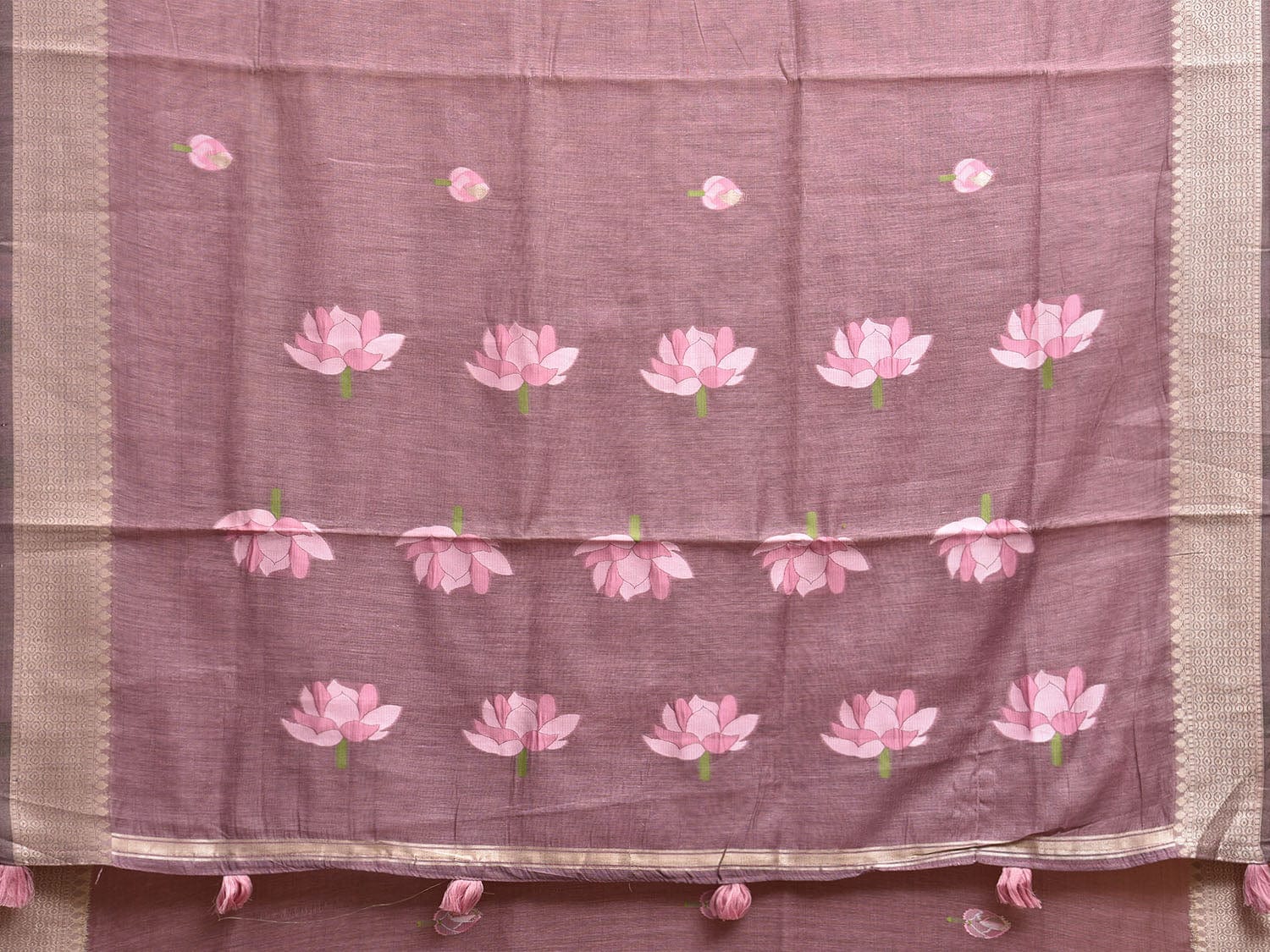 Mauve Dhakai Jamdani Cotton Viscose Saree with Lotus Flowers Pallu and Buta Design dj0088