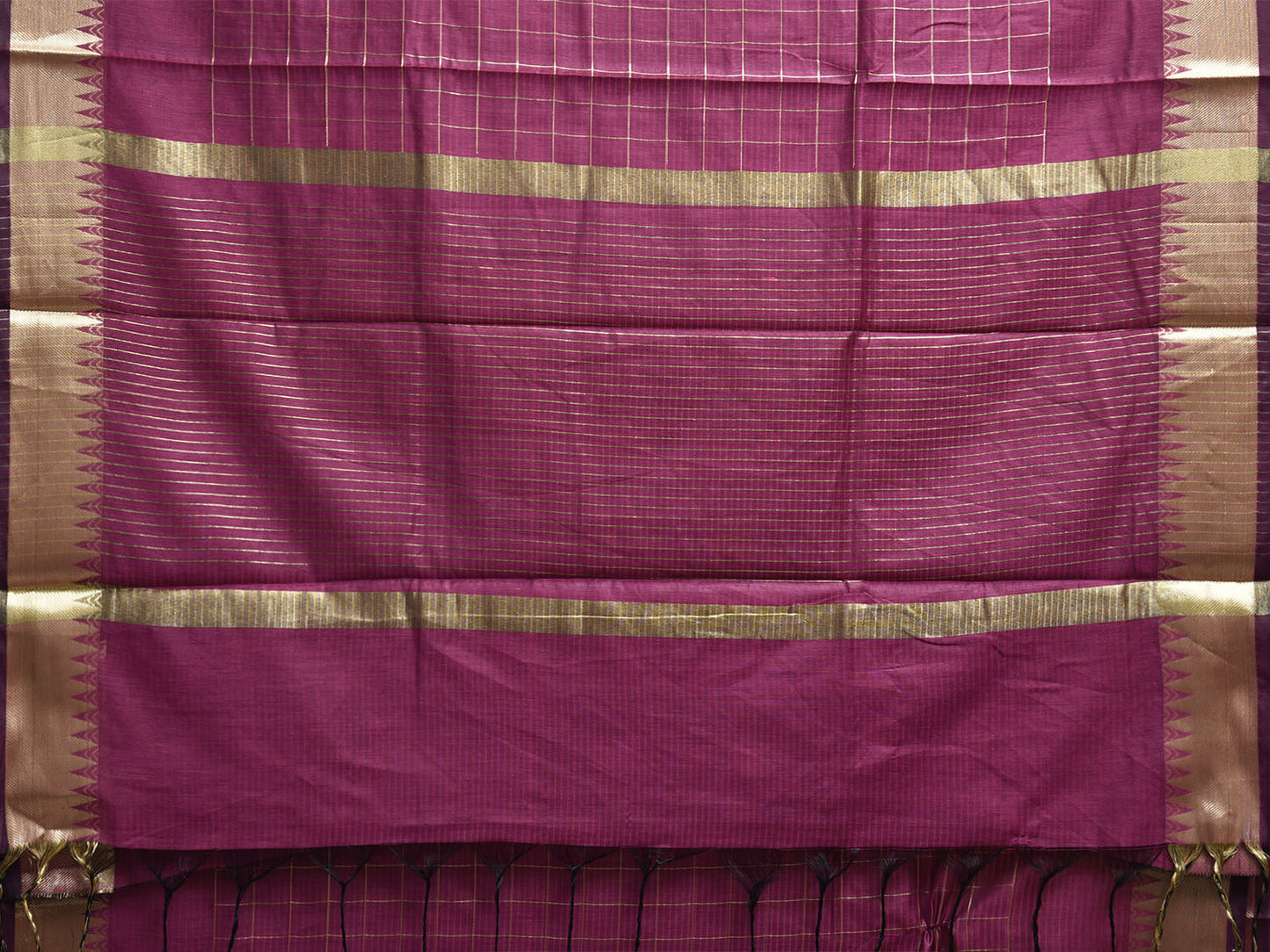 Purple Mangalgiri Cotton Handloom Saree with Checks and Temple Border Design mn0115