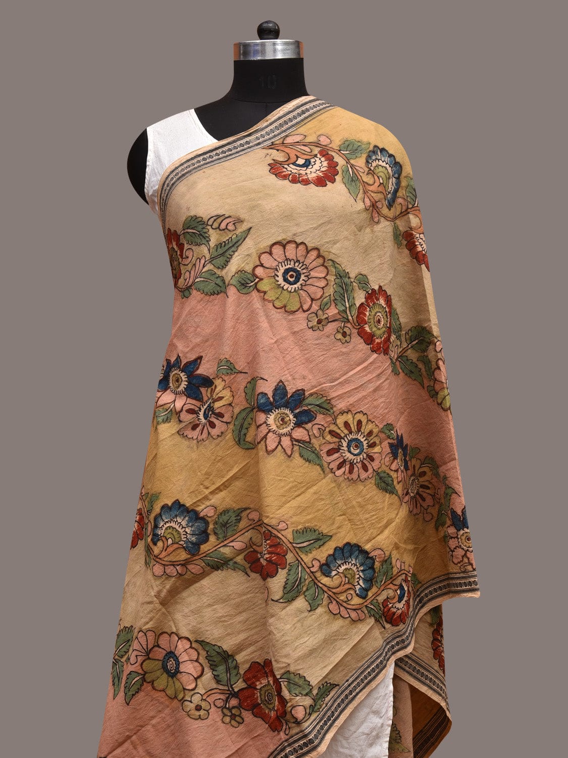 Multicolor Kalamkari Hand Painted Cotton Handloom Dupatta with Diagonal Floral Design ds3578
