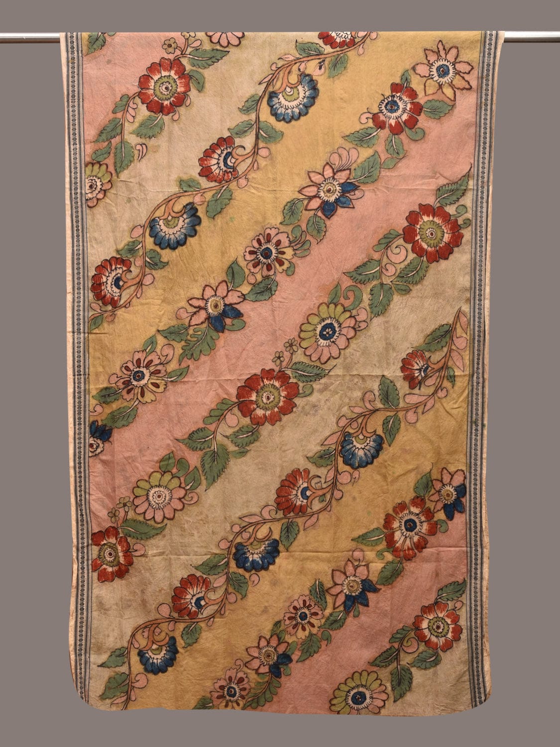 Multicolor Kalamkari Hand Painted Cotton Handloom Dupatta with Diagonal Floral Design ds3578