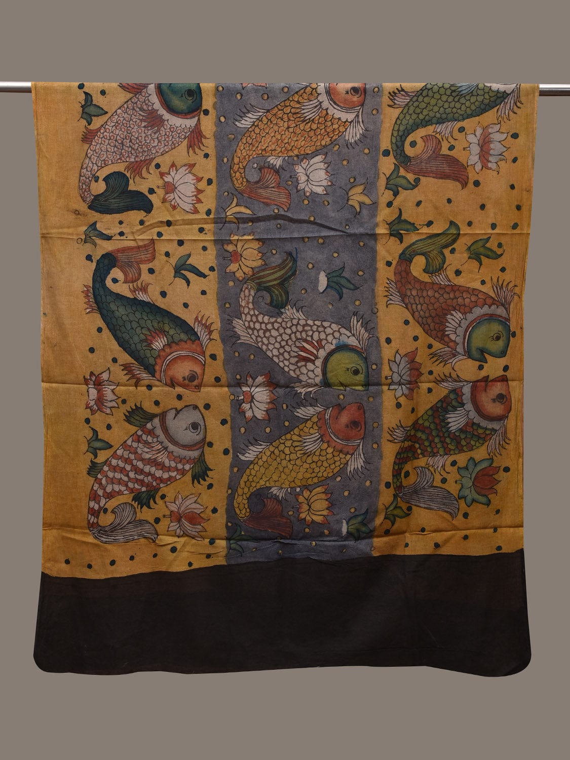 Multicolor Kalamkari Hand Painted Cotton Handloom Dupatta with Fishes Design ds2882