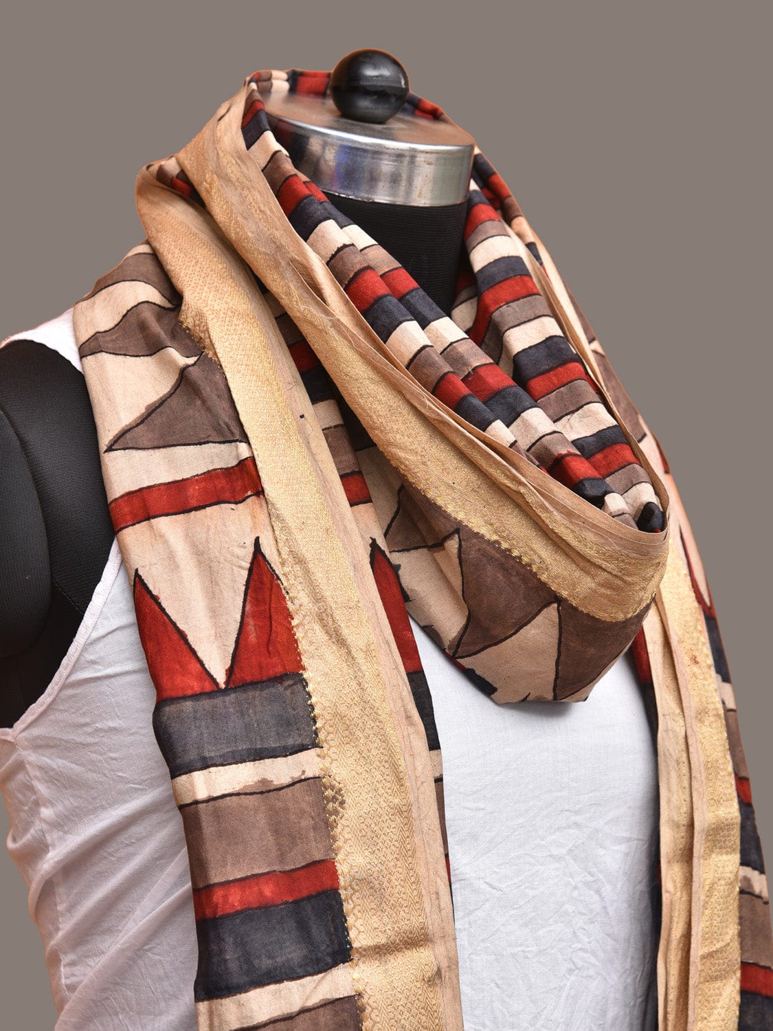 Multicolor Kalamkari Hand Painted Sico Handloom Dupatta with Strips Design ds3334