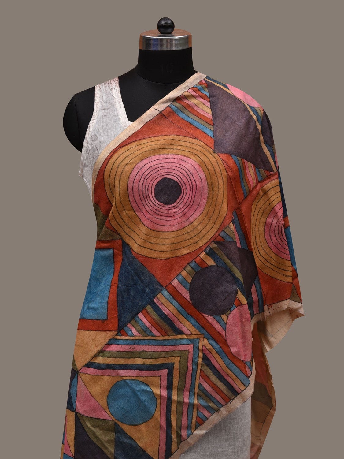 Multicolor Kalamkari Hand Painted Silk Handloom Stole with Geometric Design ds2642