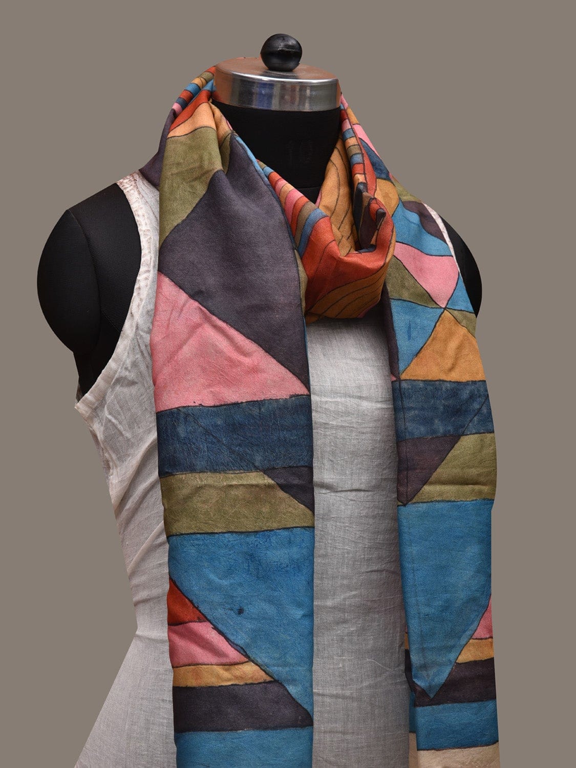 Multicolor Kalamkari Hand Painted Silk Handloom Stole with Geometric Design ds2642