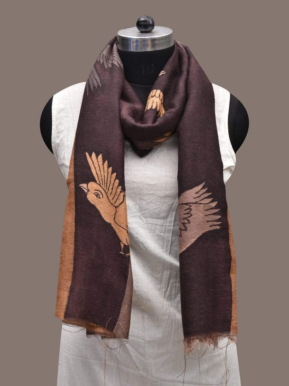 Multicolor Kalamkari Hand Painted Woolen Stole with Birds Design ds2347