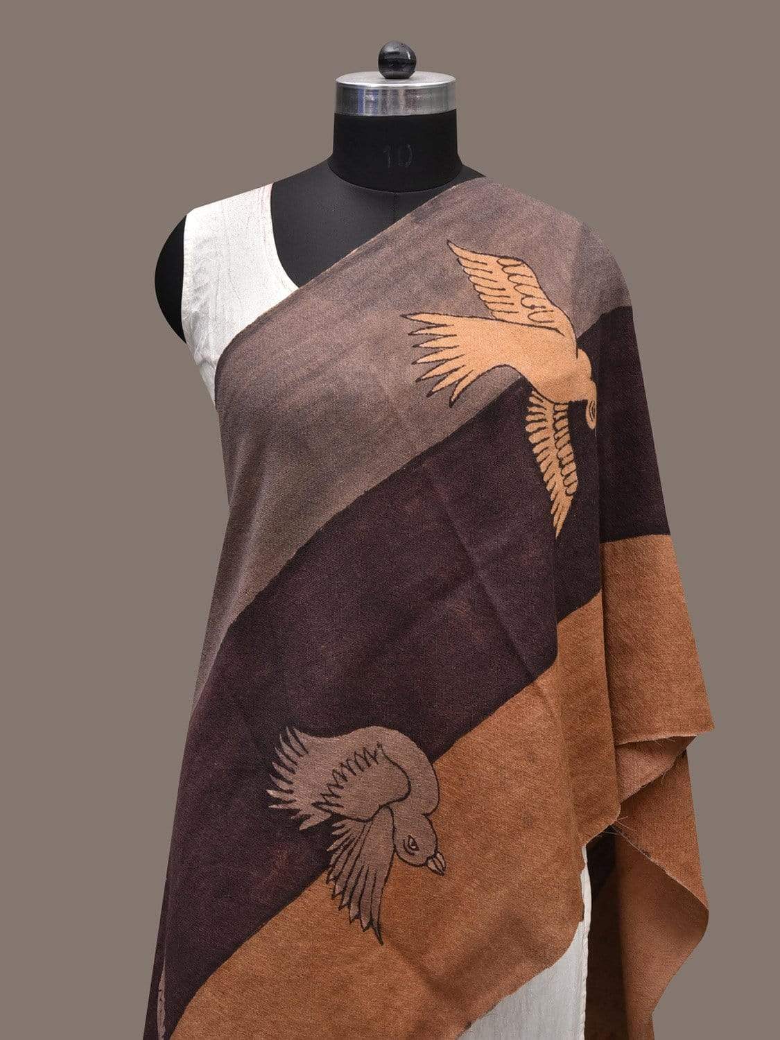 Multicolor Kalamkari Hand Painted Woolen Stole with Birds Design ds2347