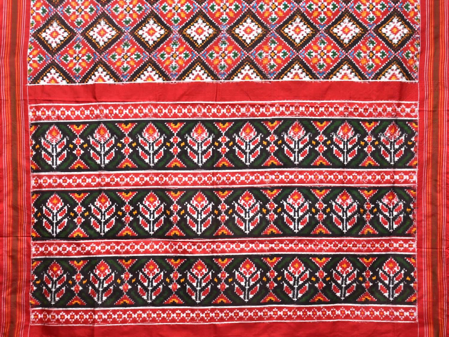 Multicolor Pochampally Double Ikat Silk Handloom Saree with Grill Design i0754