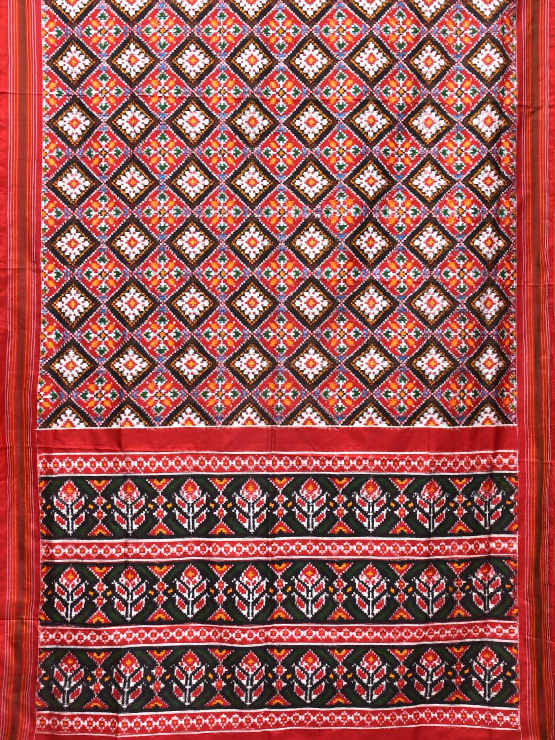 Multicolor Pochampally Double Ikat Silk Handloom Saree with Grill Design i0754