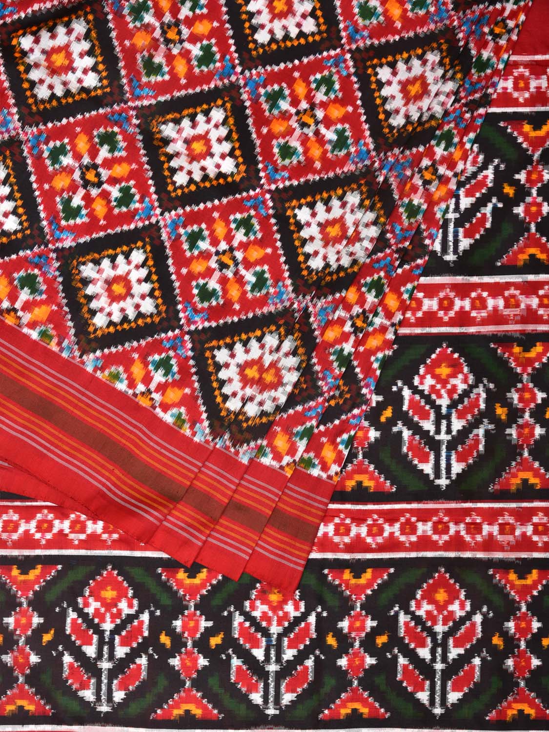 Multicolor Pochampally Double Ikat Silk Handloom Saree with Grill Design i0754