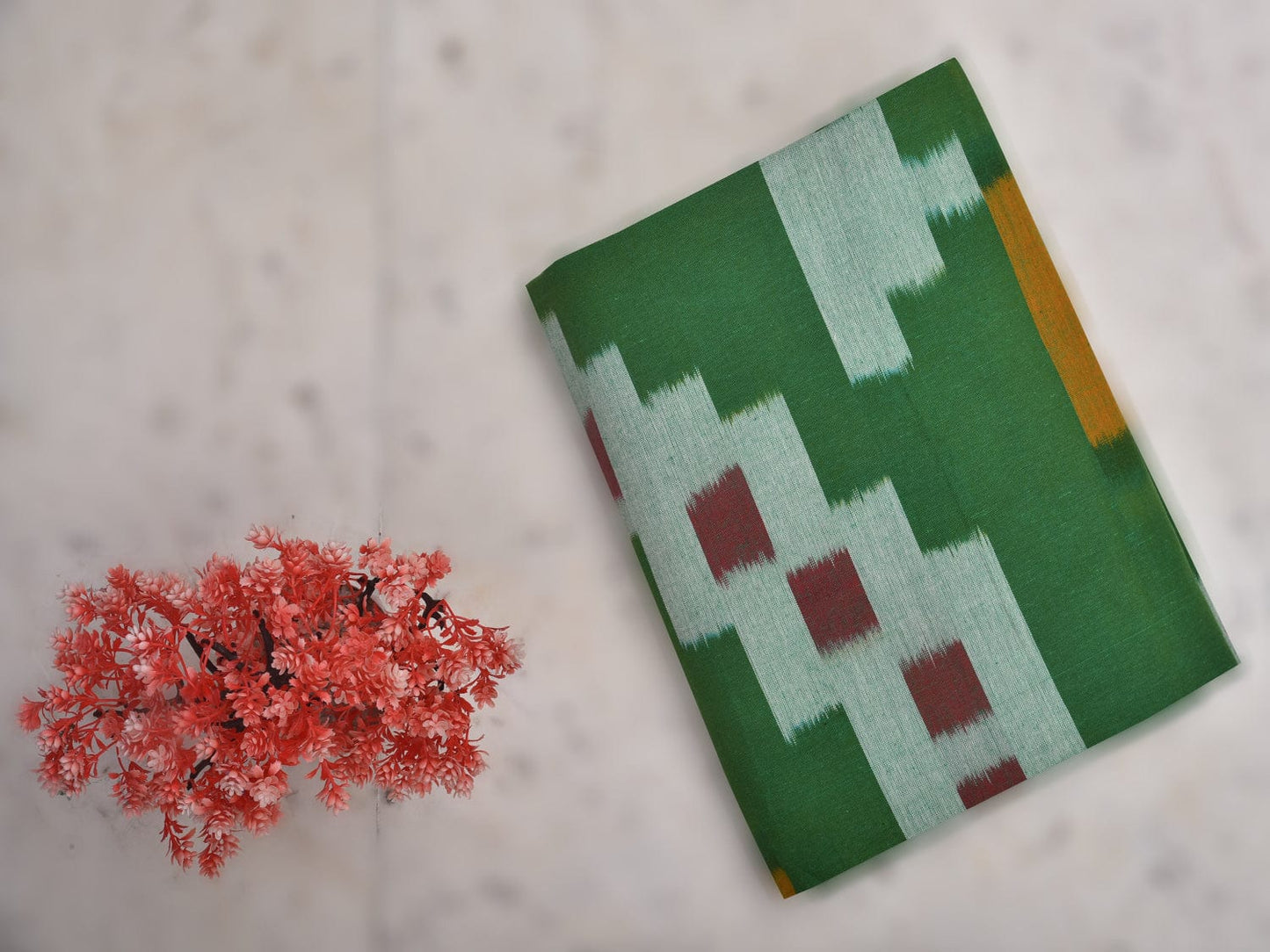 Multicolor Pochampally Ikat Cotton Handloom Bedsheet with Circle Design 90 x 108 Inches bd0055