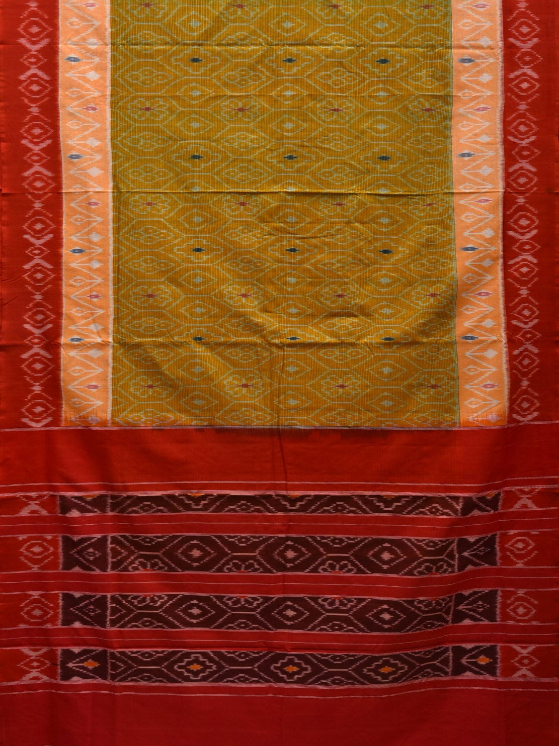 Multicolor Pochampally Ikat Cotton Handloom Saree with All Over Design i0663