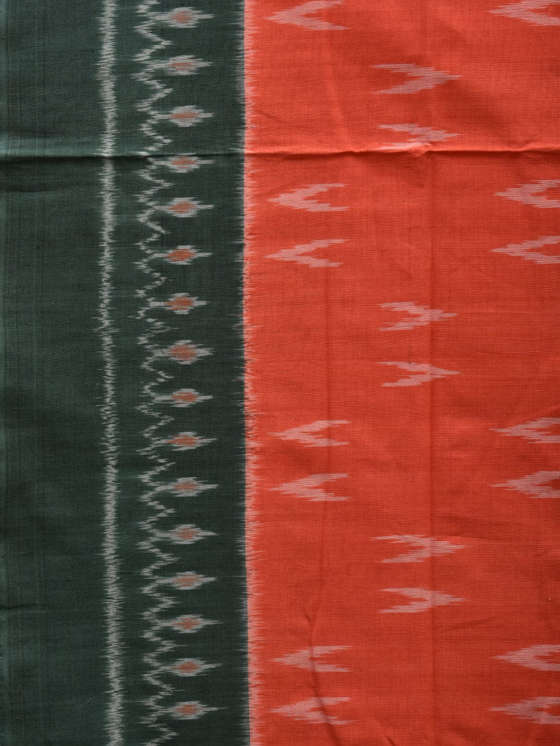 Multicolor Pochampally Ikat Cotton Handloom Saree with Half-Half Design i0667