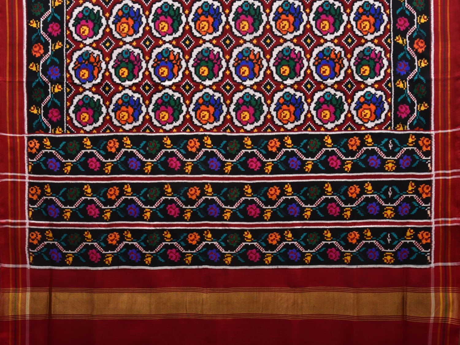 Multicolor Pochampally Ikat Silk Handloom Saree with Patola Design i0680 No Blouse