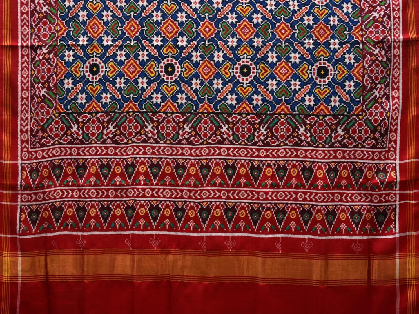 Multicolor Pochampally Ikat Silk Handloom Saree with Patola Design i0683 No Blouse