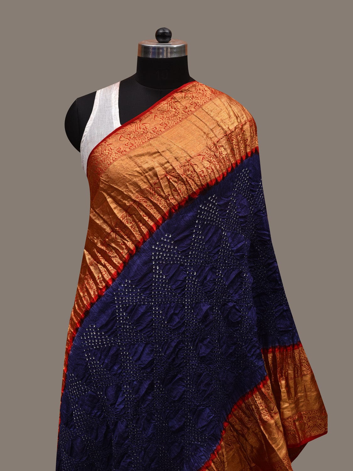 Navy and Red Bandhani Kanchipuram Silk Handloom Dupatta with Border Design ds2748