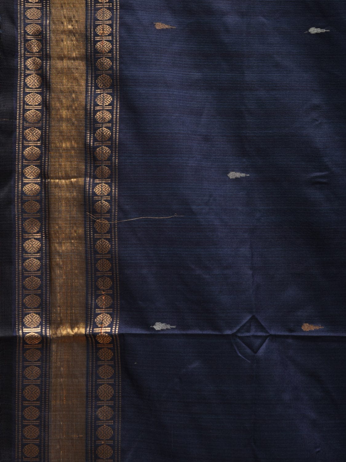 Navy Uppada Silk Handloom Saree with Karpur Pallu Design u1889