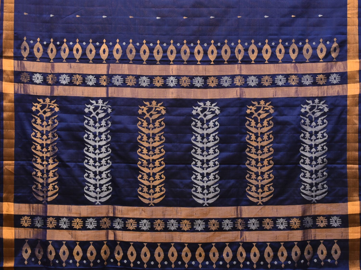 Navy Uppada Silk Handloom Saree with Karpur Pallu Design u1991