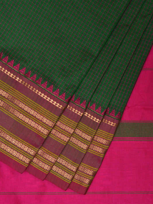 Green and Pink Narayanpet Silk Handloom Saree with Checks Design np0958