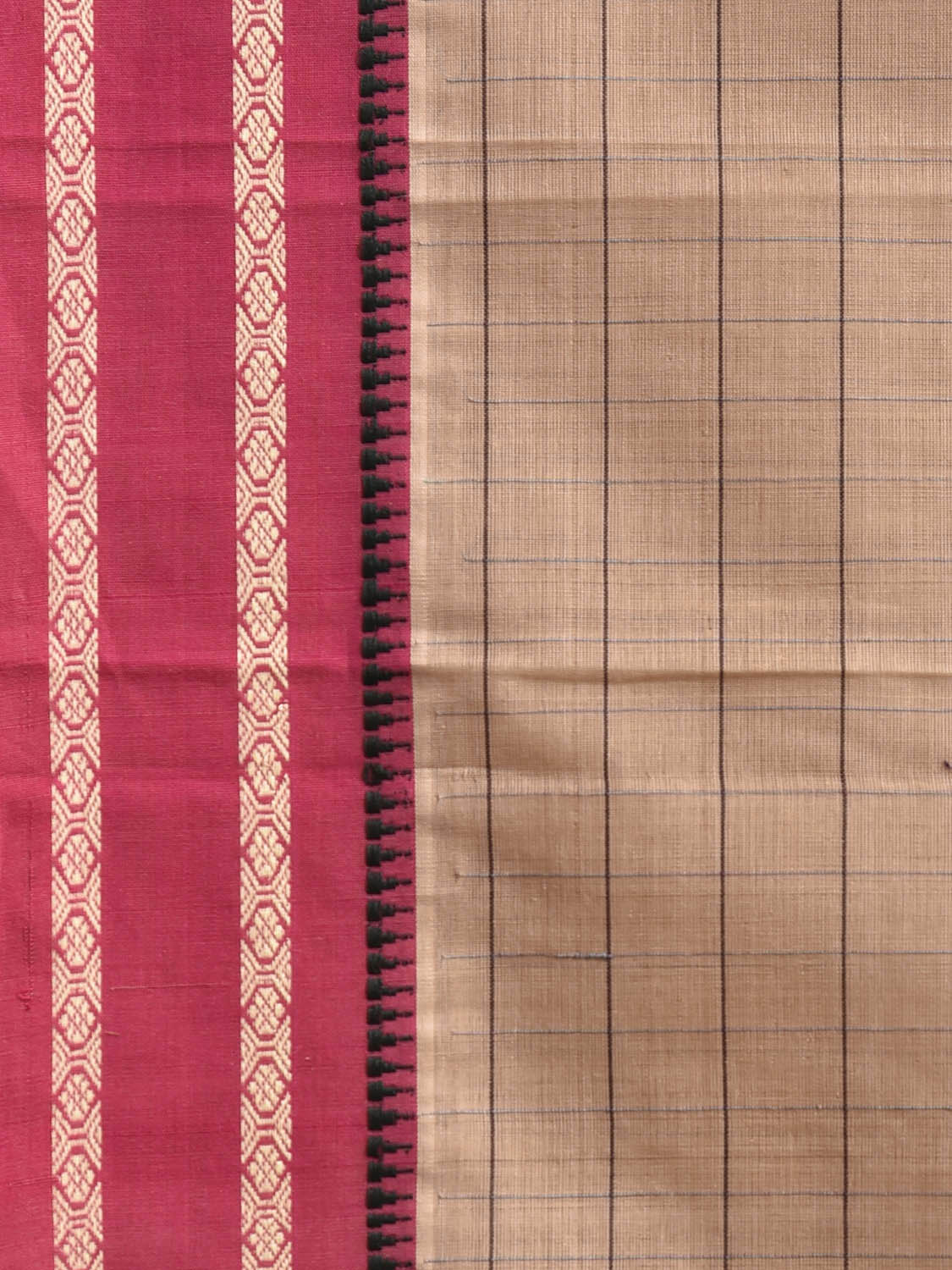 Cream and Pink Red Narayanpet Cotton Saree with Big Checks Design No Blouse np1212