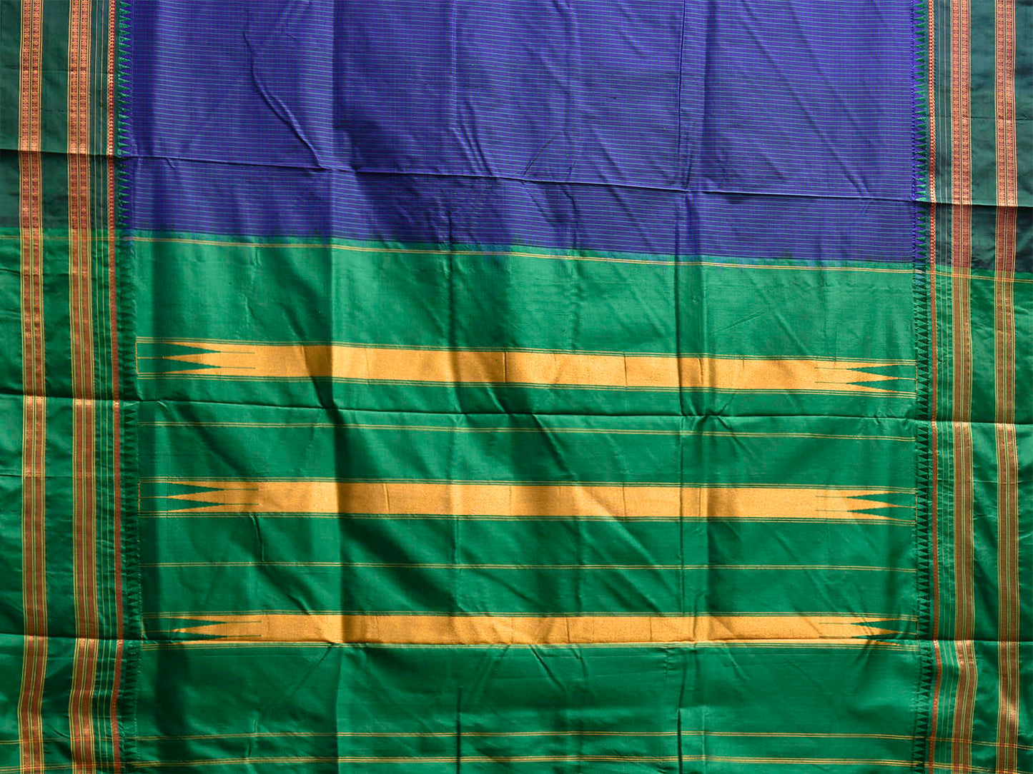 Dark Blue and Green Narayanpet Silk Handloom Saree with Checks and Contrast Pallu Design No Blouse np1271