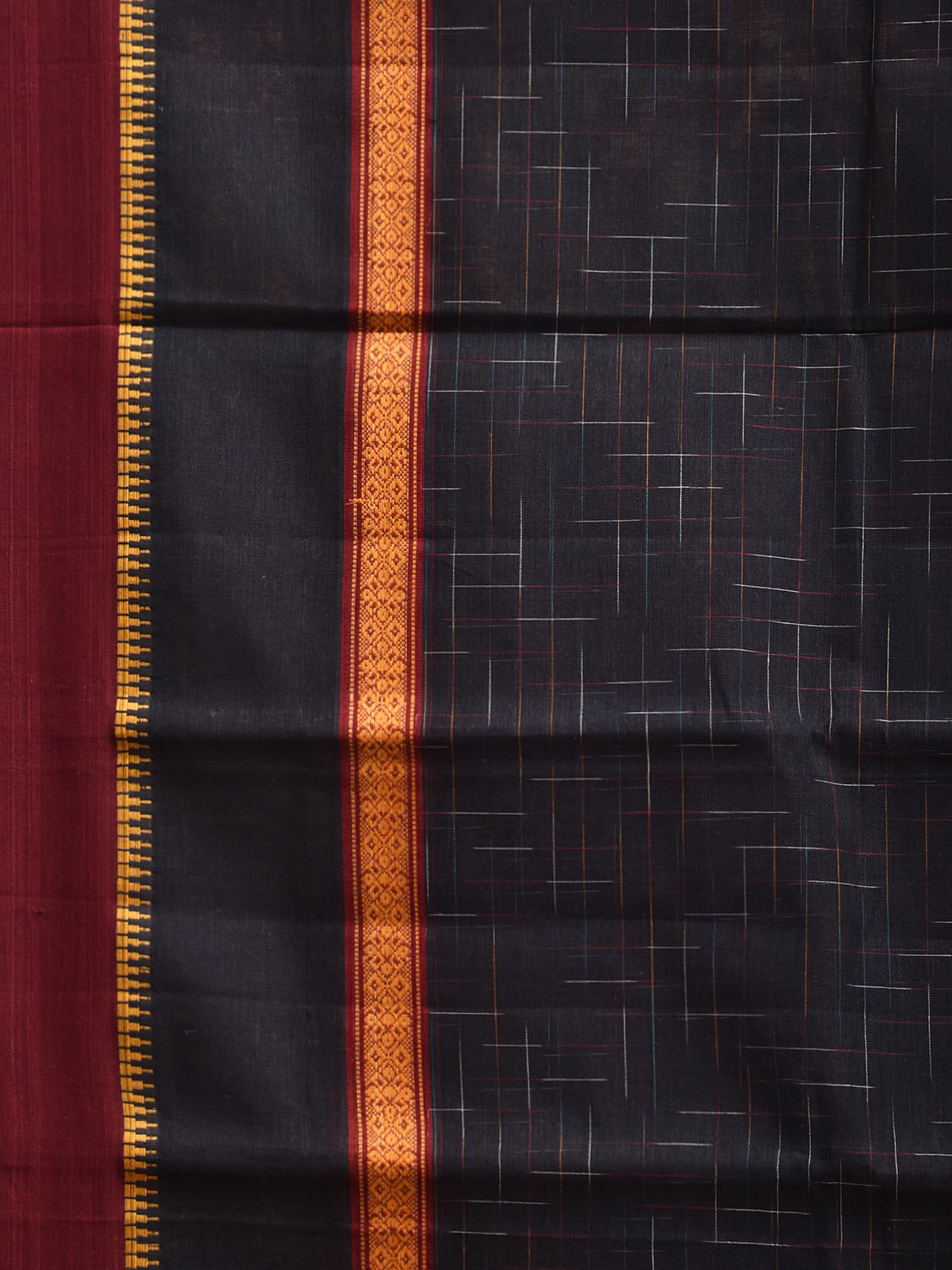 Black and Red Narayanpet Cotton Handloom Saree with Checks and Big Border Design No Blouse np1298