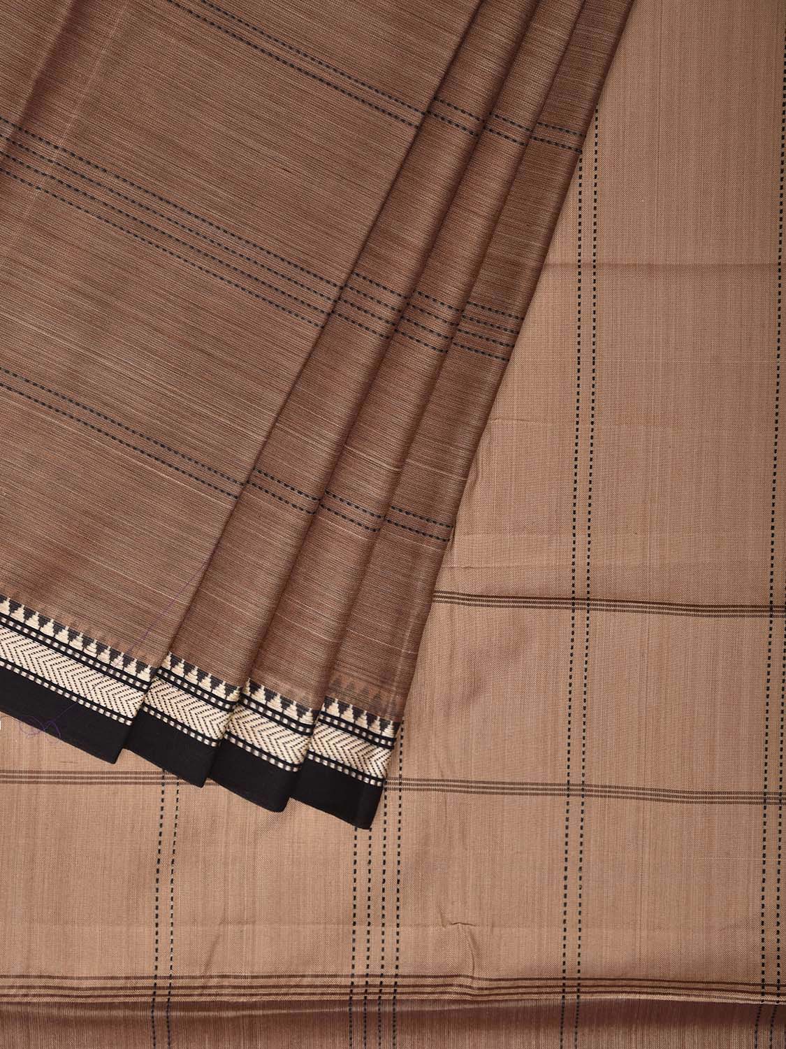 Fawn and Cream Narayanpet Cotton Saree with Strips and Contrast Pallu Design No Blouse np1389