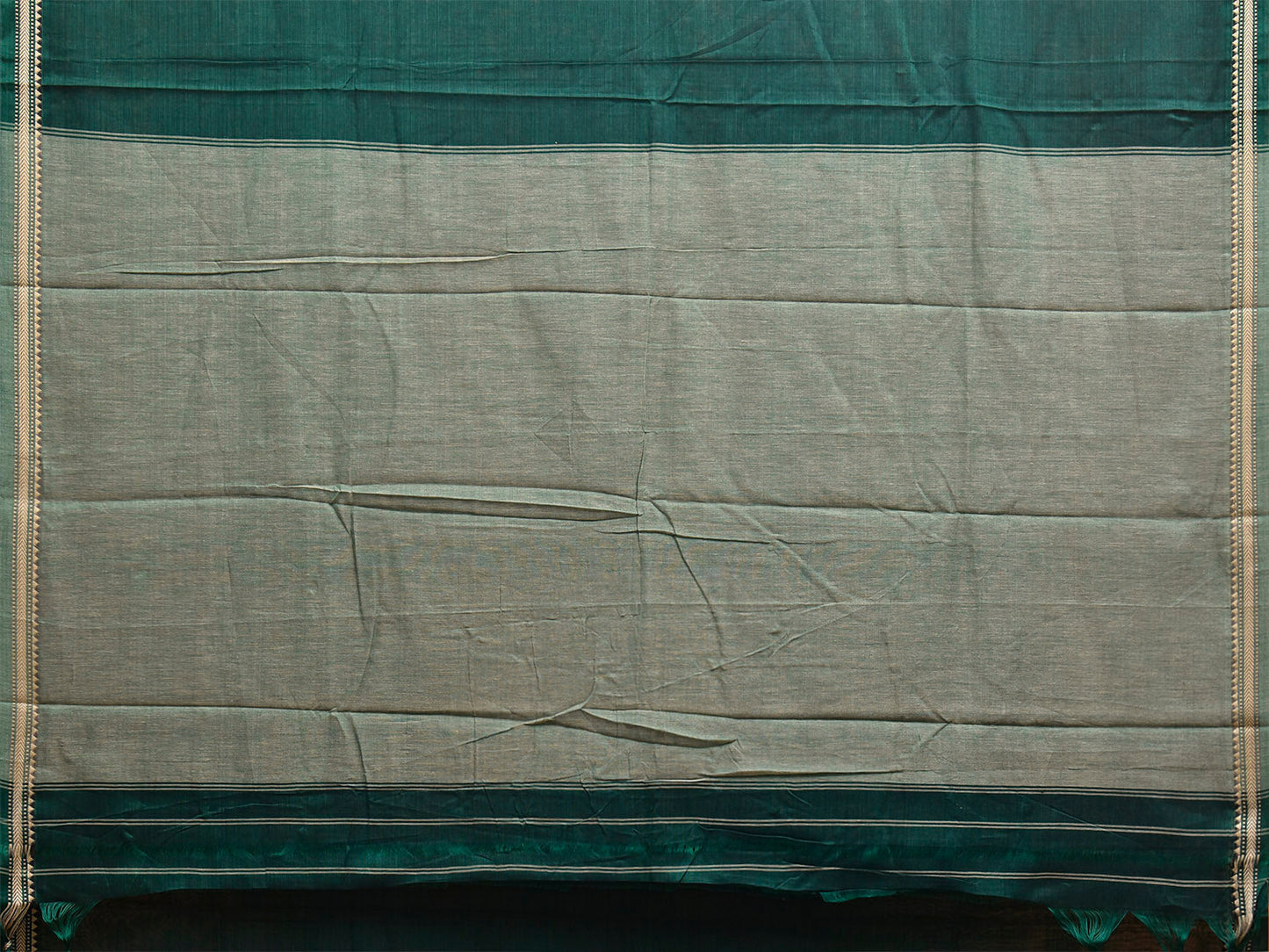 Green Narayanpet Cotton Handloom Plain Saree with Contrast Pallu Design No Blouse np1432