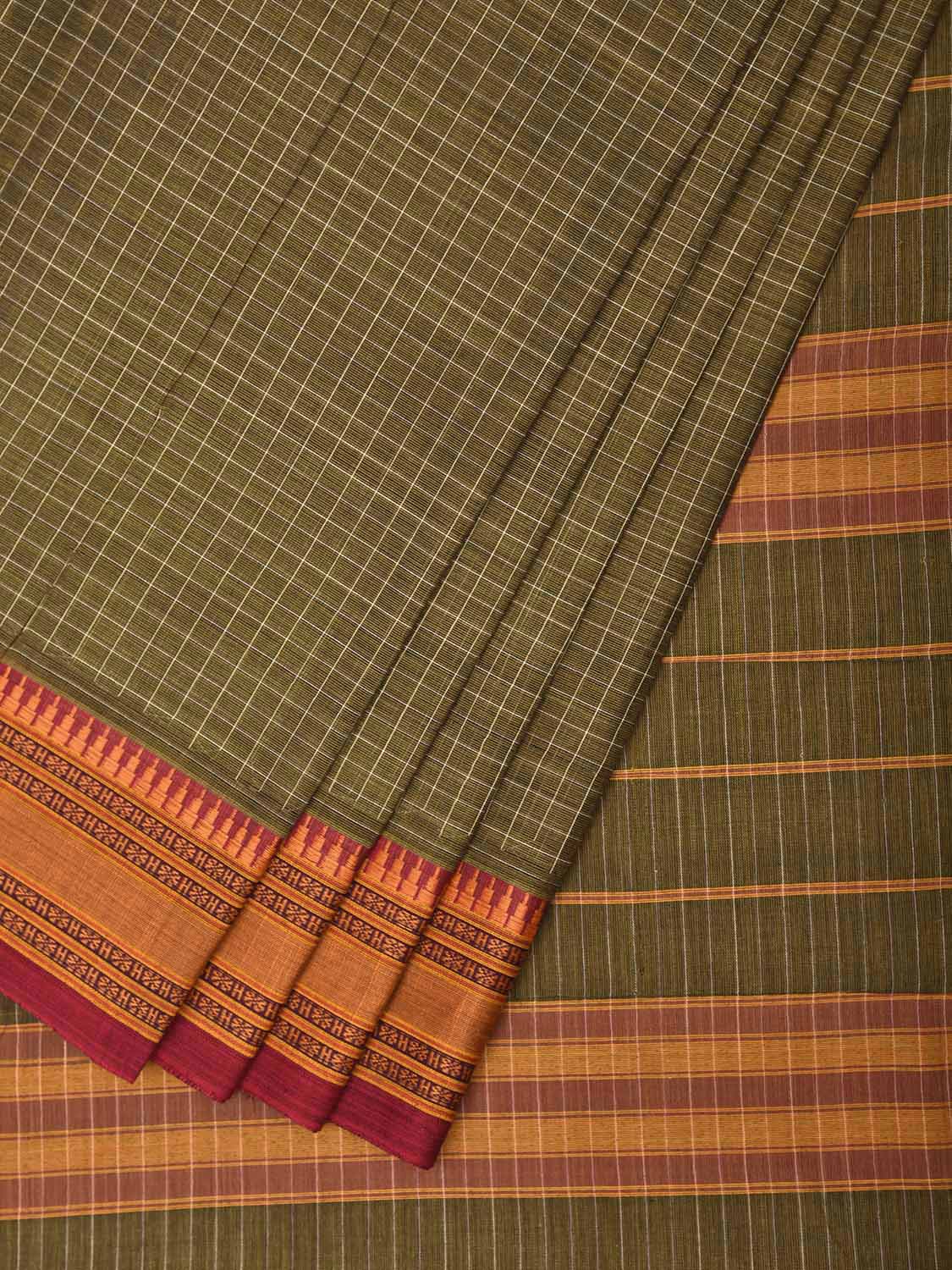 Green and Red Narayanpet Cotton Saree with Checks Design No Blouse np1533