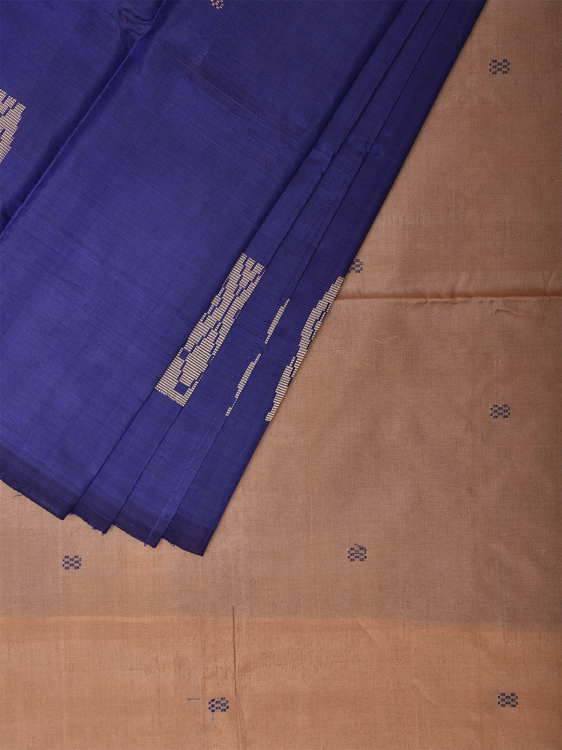 Dark Blue and Cream Banana Silk Saree with Small Buta and Contrast Pallu Design No Blouse o0495