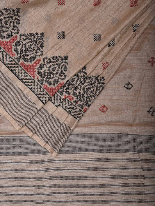 Cream Tussar Saree with One Side Border Petit Embroidary Work and Strips Pallu Design o0590