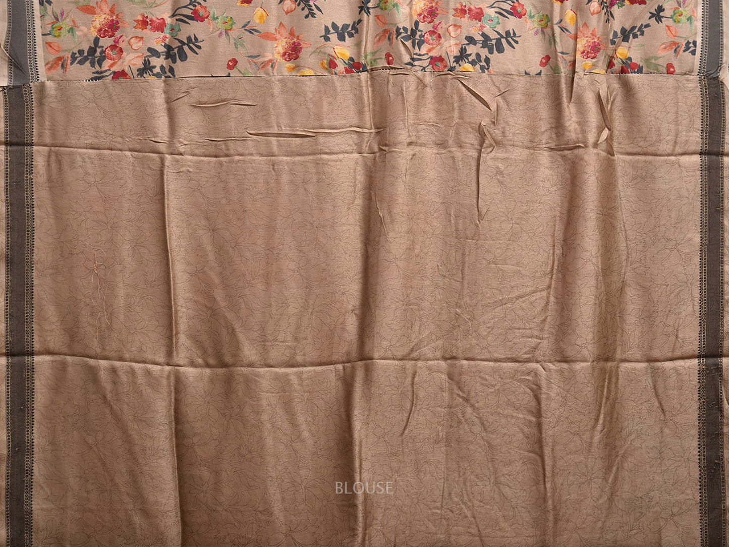 Cream and Red Digital Print Viscose Saree with Floral Body and Strips Pallu Design o0617