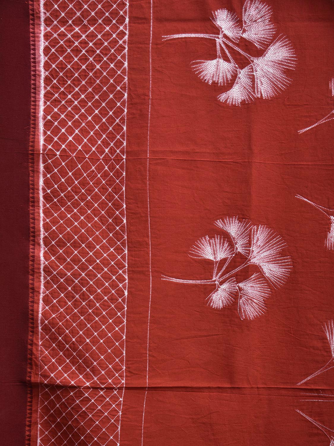 Rust Shibori Khadi Cotton Saree with Leaves Body and Geometric Pallu Design o0625
