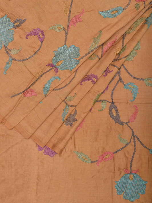 Cream Heavy Silk Handloom Saree with Floral Embroidary Work Design o0629