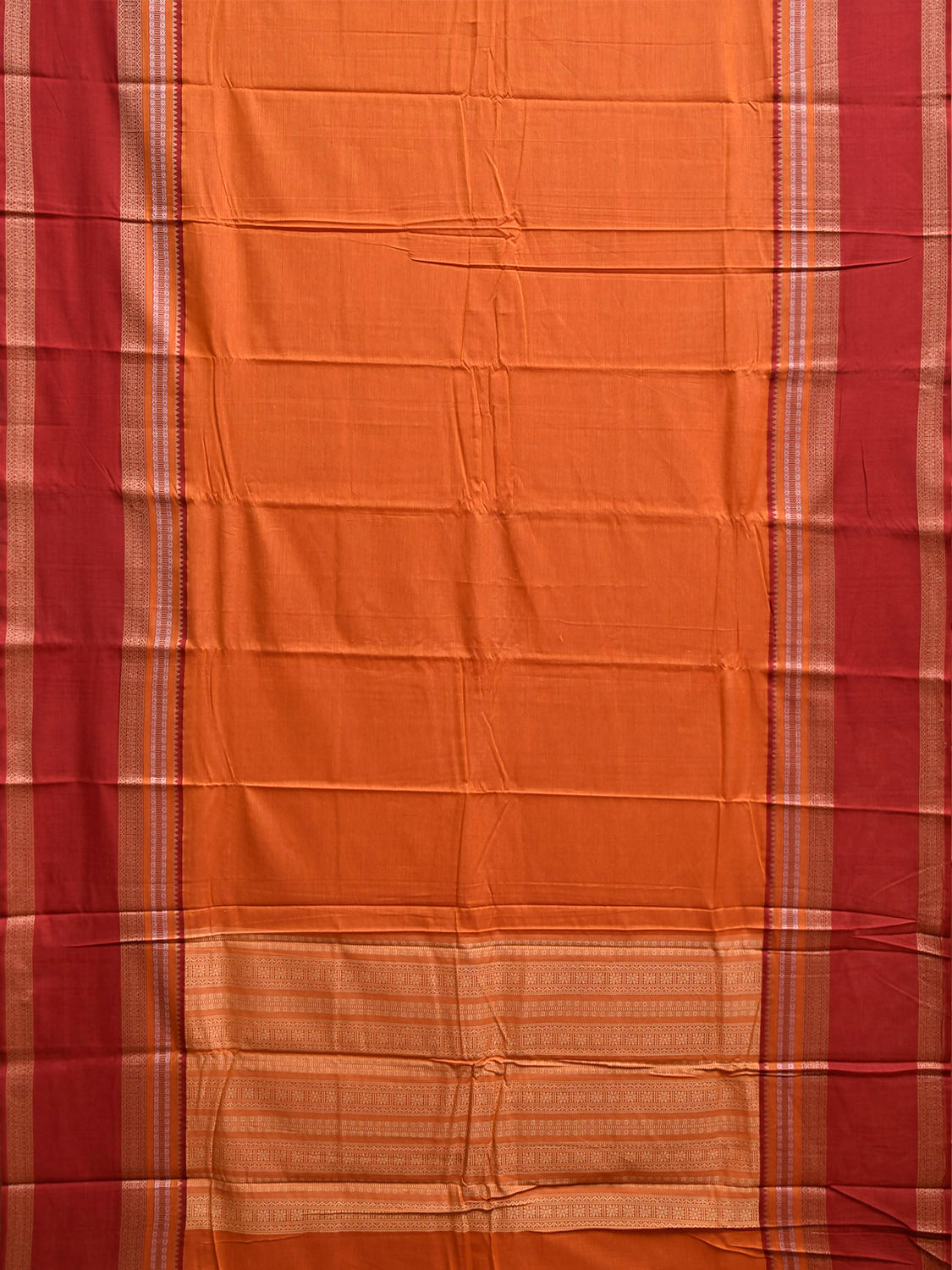 Orange and Red Cotton Viscose Plain Saree with Pallu and Border Design o0753