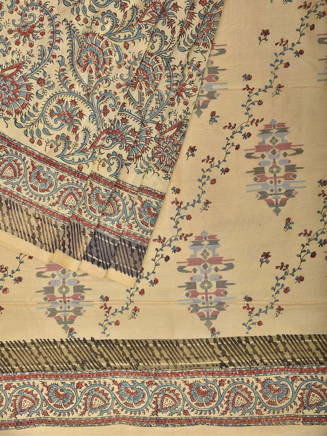 Light Yellow Digital Print Uppada Silk Handloom Saree with All Over Floral and Pallu Design o0760