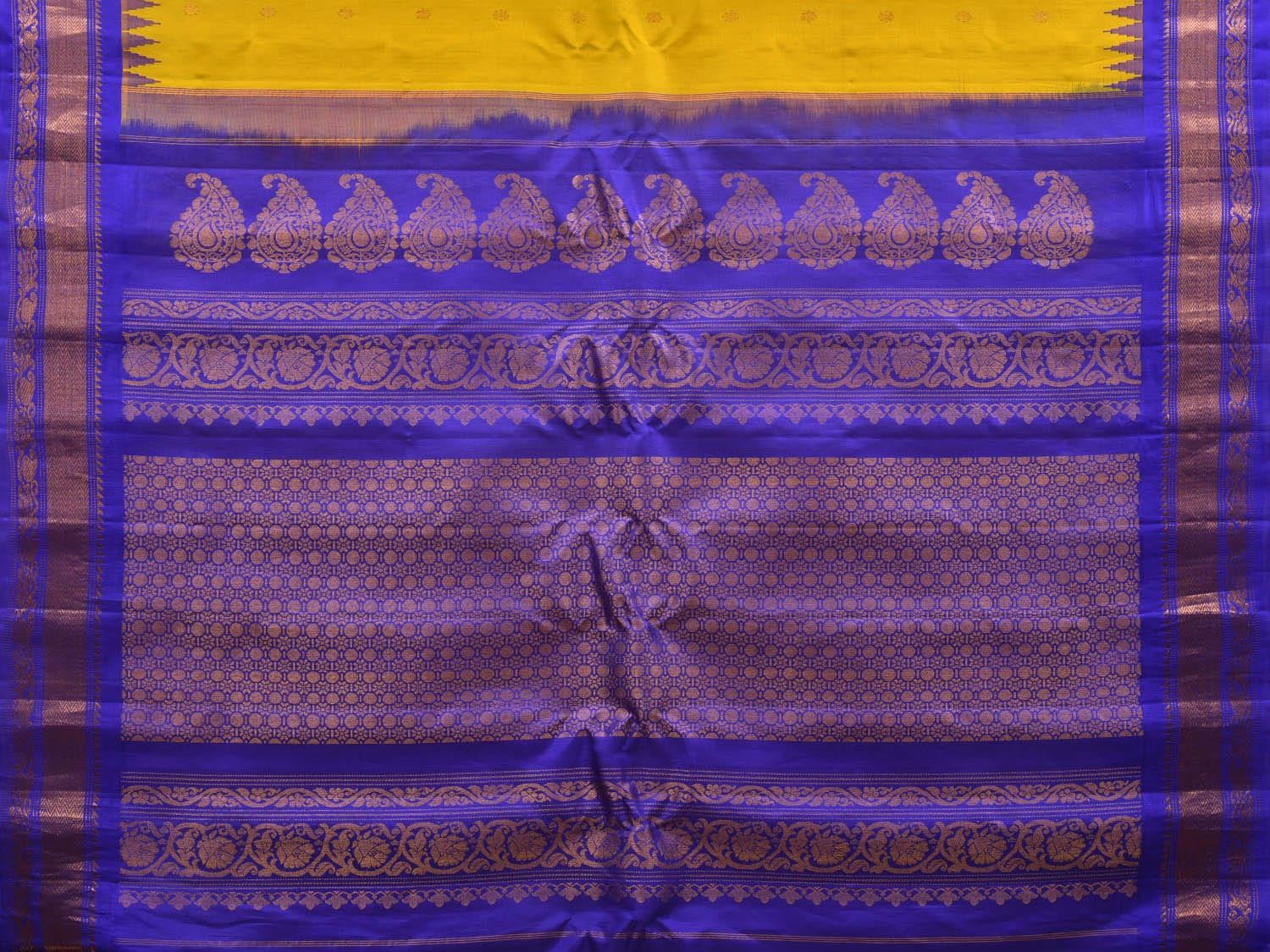 Olive and Blue Gadwal Silk Handloom Saree with Mango Pallu and Temple Border Design g0306