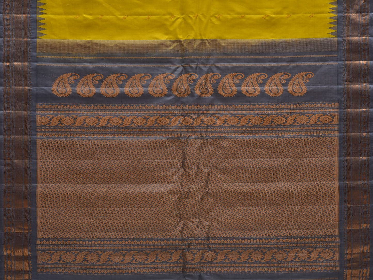 Olive and Light Grey Gadwal Silk Handloom Saree with Border and Pallu Design g0291