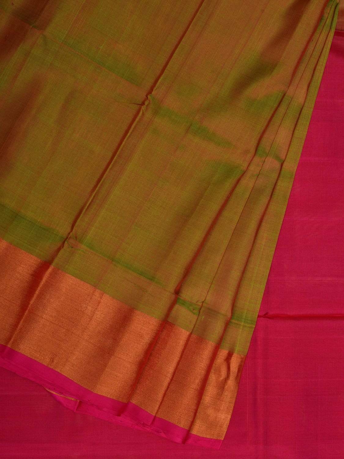 Olive and Pink Uppada Silk Handloom Plain Saree with Contrast Pallu Design u1798
